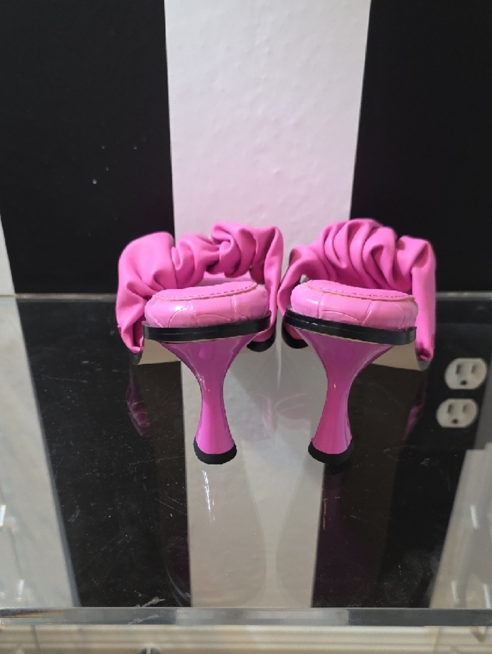 Circus NY Pink Ruched Slide Heels Sandals - Picture 4 of 6